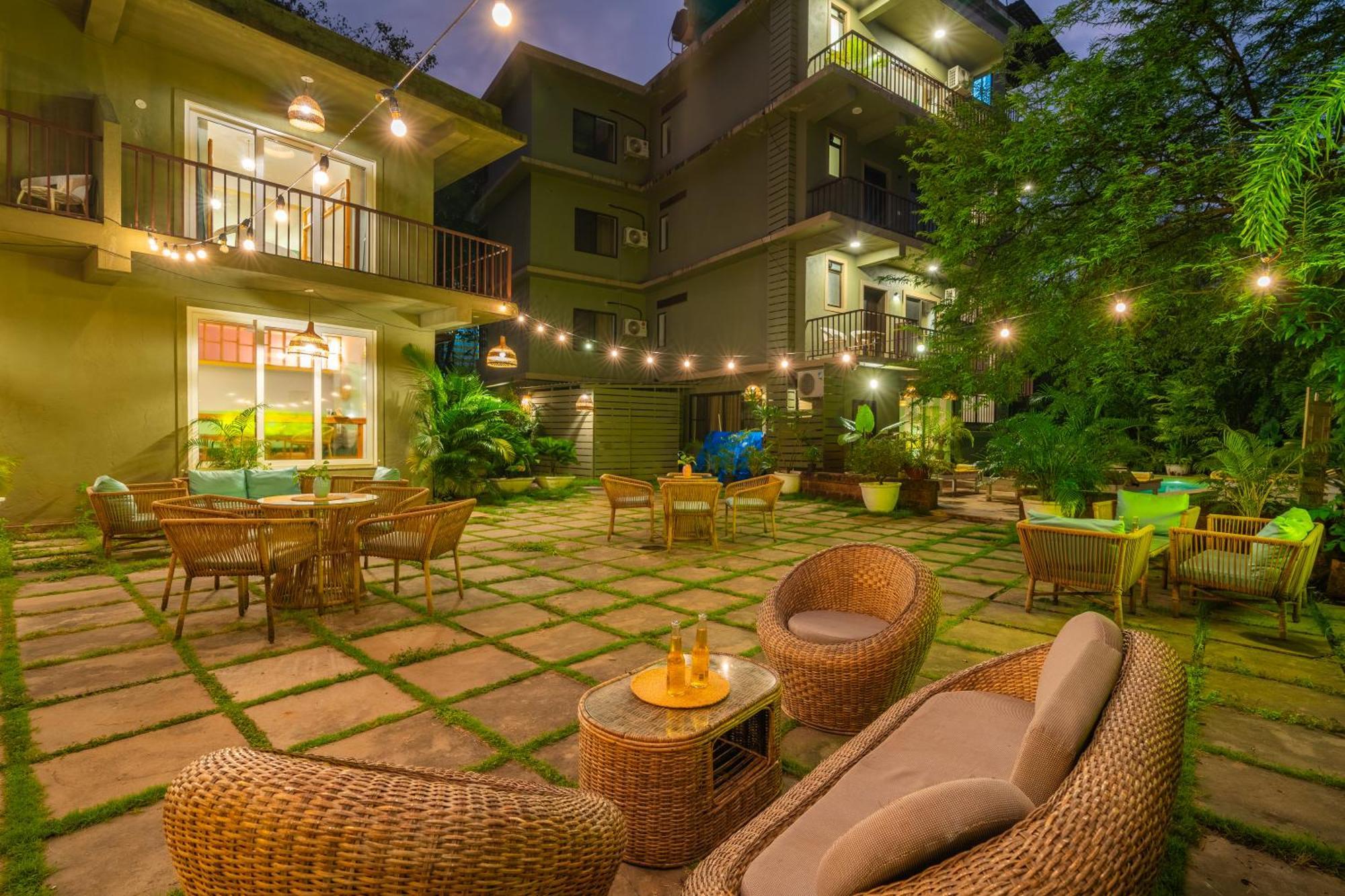 Locomo Boutique, Morjim - Stay Work Eat Εξωτερικό φωτογραφία