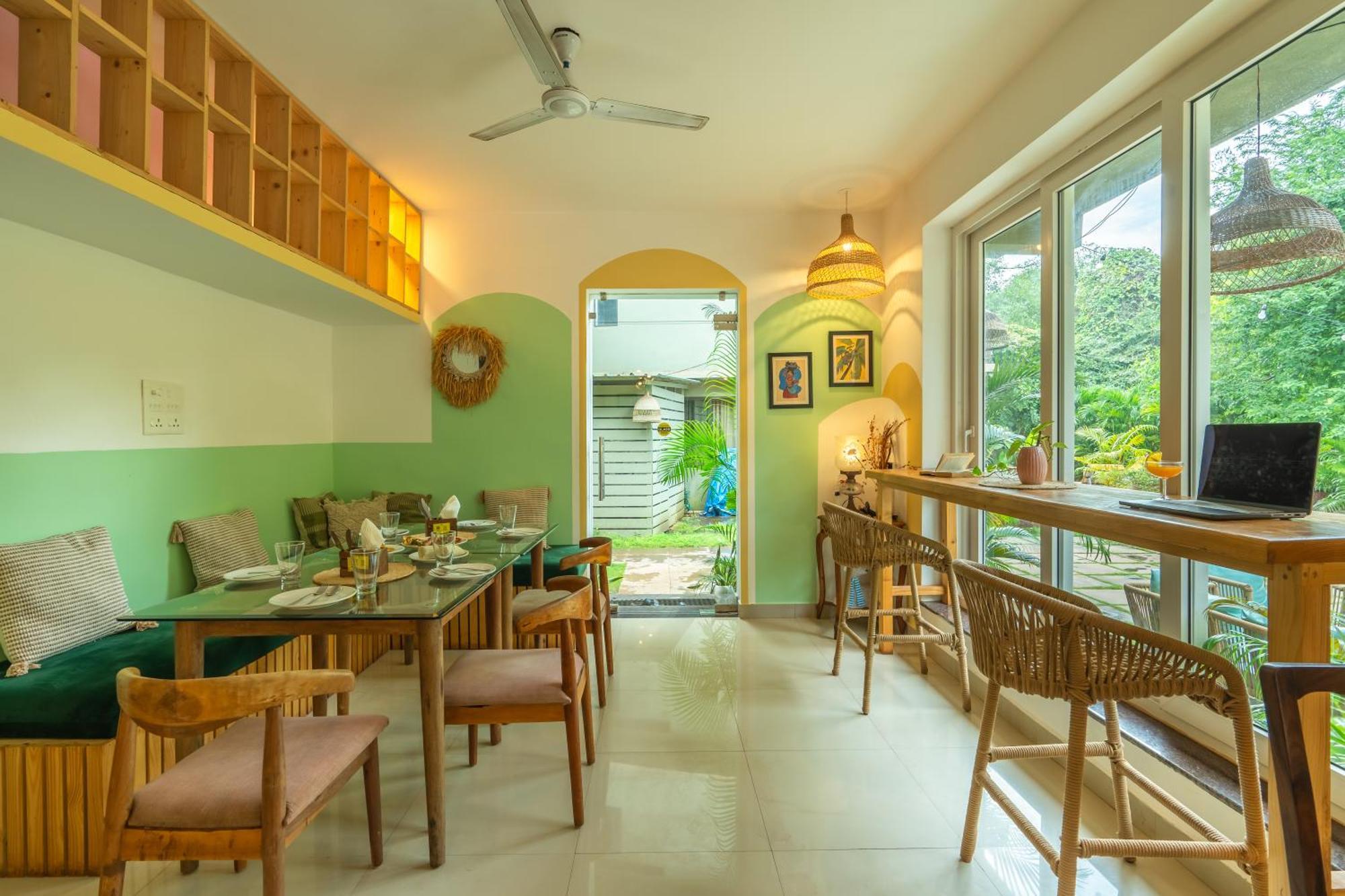 Locomo Boutique, Morjim - Stay Work Eat Εξωτερικό φωτογραφία
