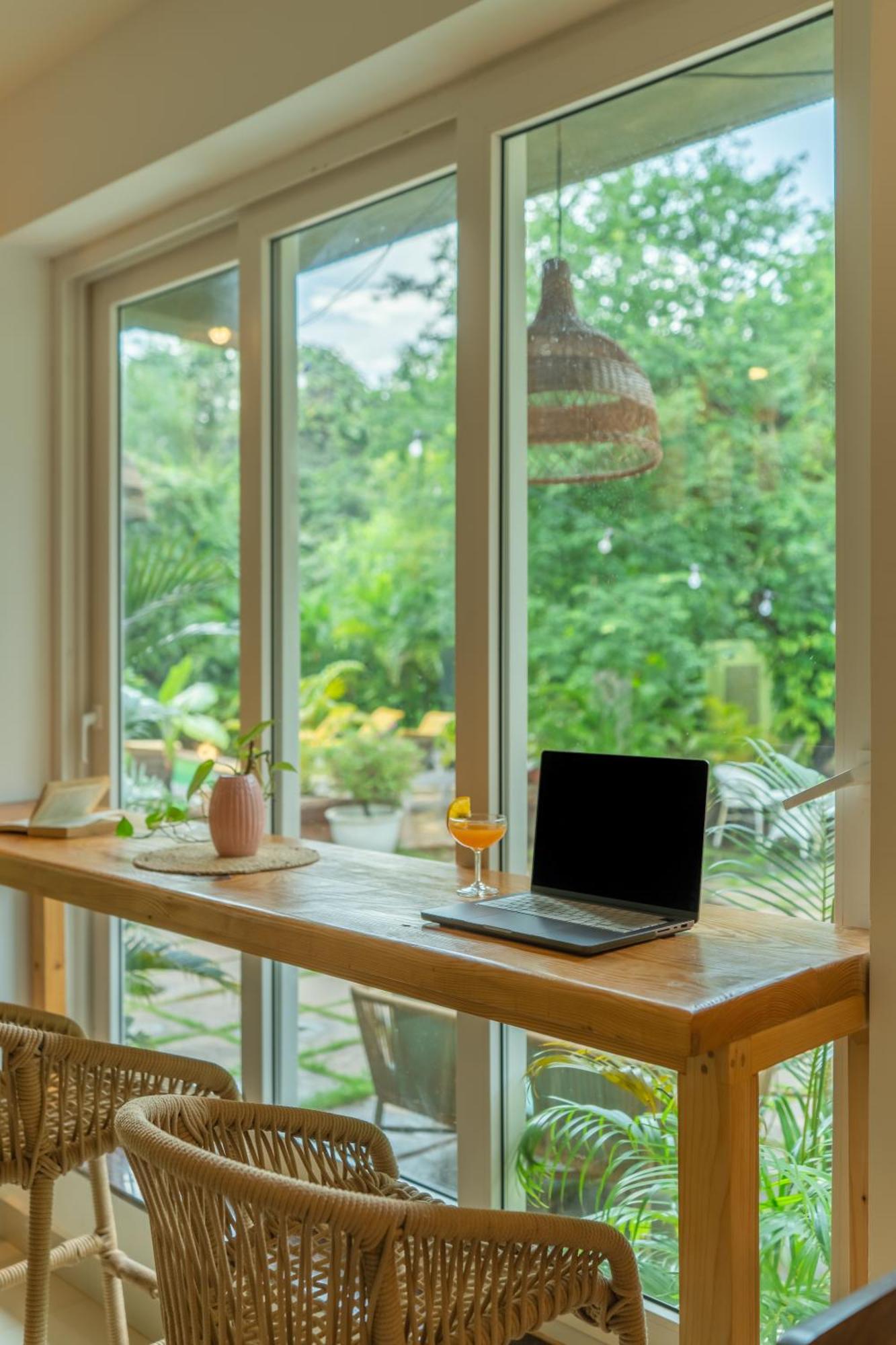 Locomo Boutique, Morjim - Stay Work Eat Εξωτερικό φωτογραφία