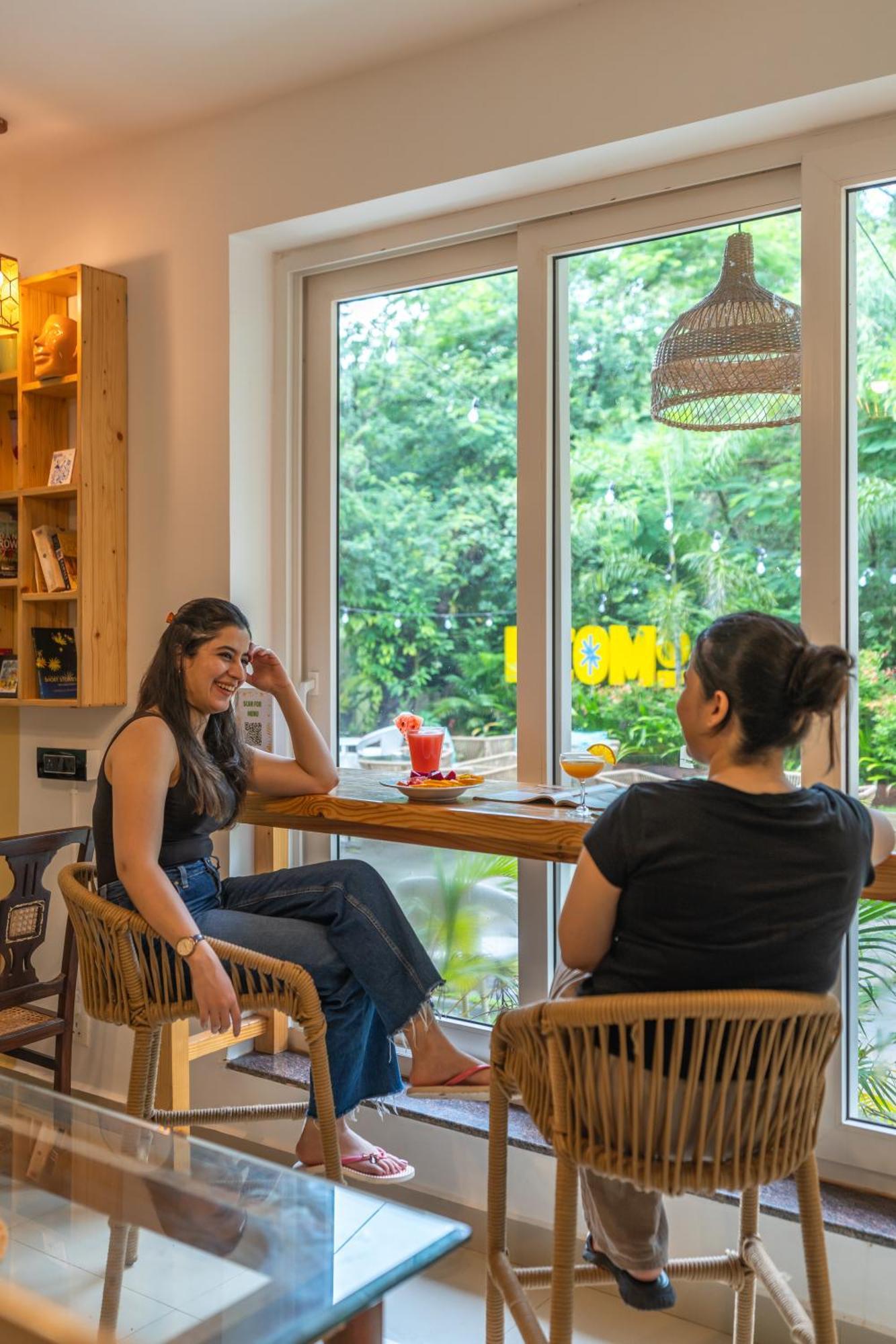 Locomo Boutique, Morjim - Stay Work Eat Εξωτερικό φωτογραφία