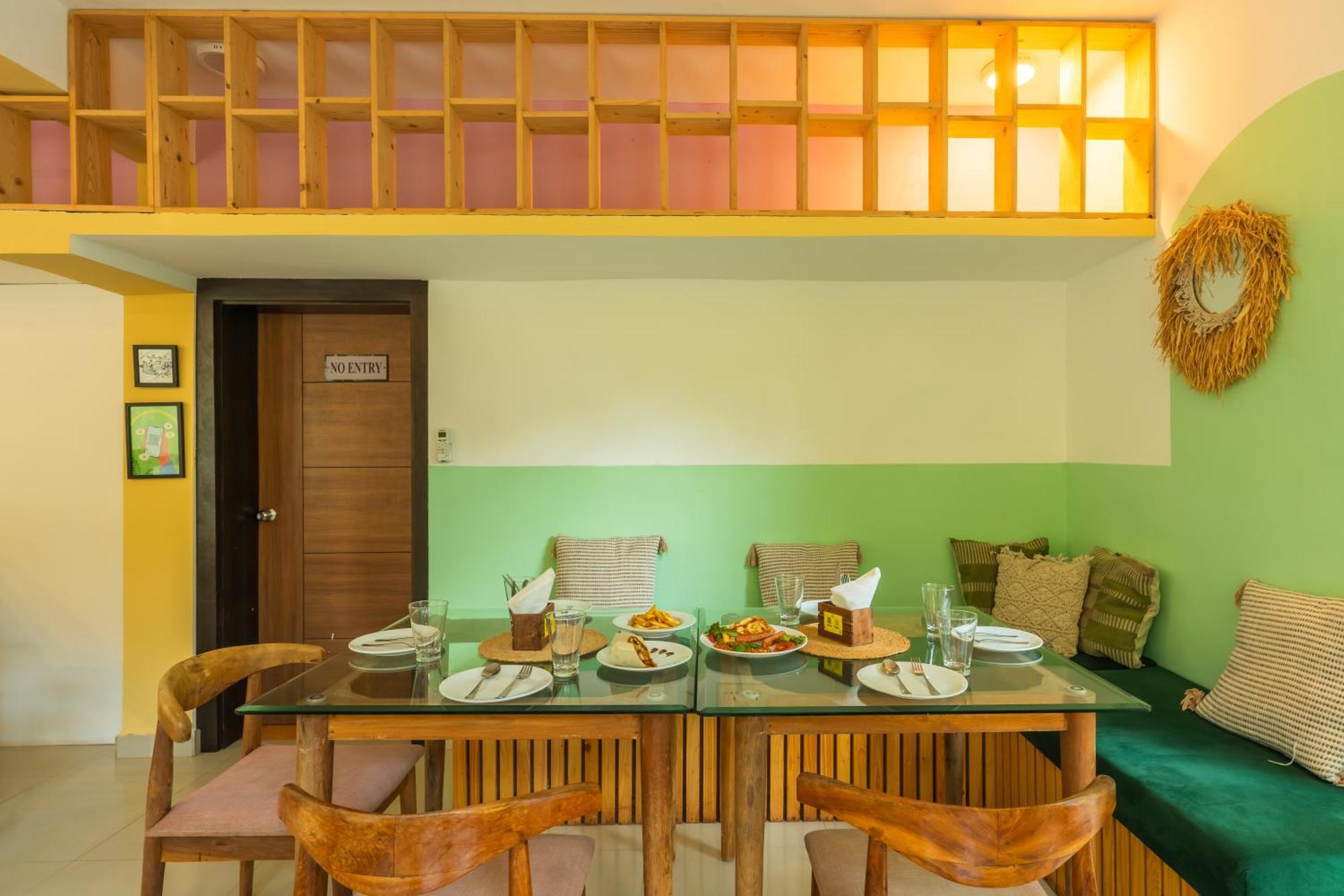 Locomo Boutique, Morjim - Stay Work Eat Εξωτερικό φωτογραφία